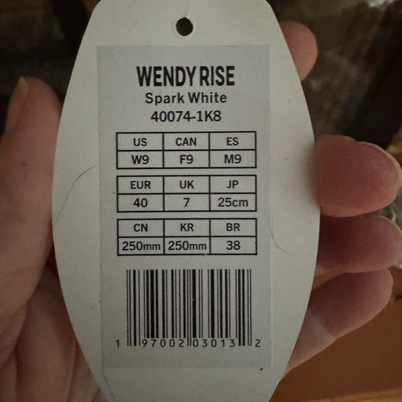 Hey Dude Wendy Rise Spark White/Cream Metallic Casual Sneakers 9 9.5 runs large - Picture 5 of 6